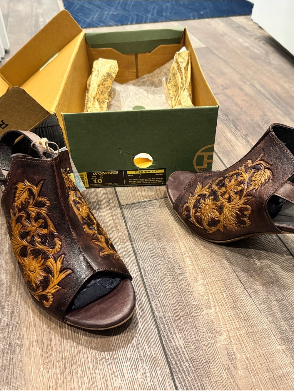 Roper Brown Leather Peep-Toe Heels with Gold Floral Embroidery